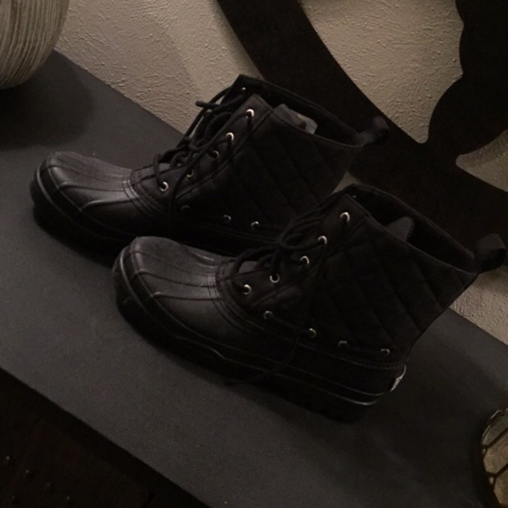 Sperry women’s boots worn once